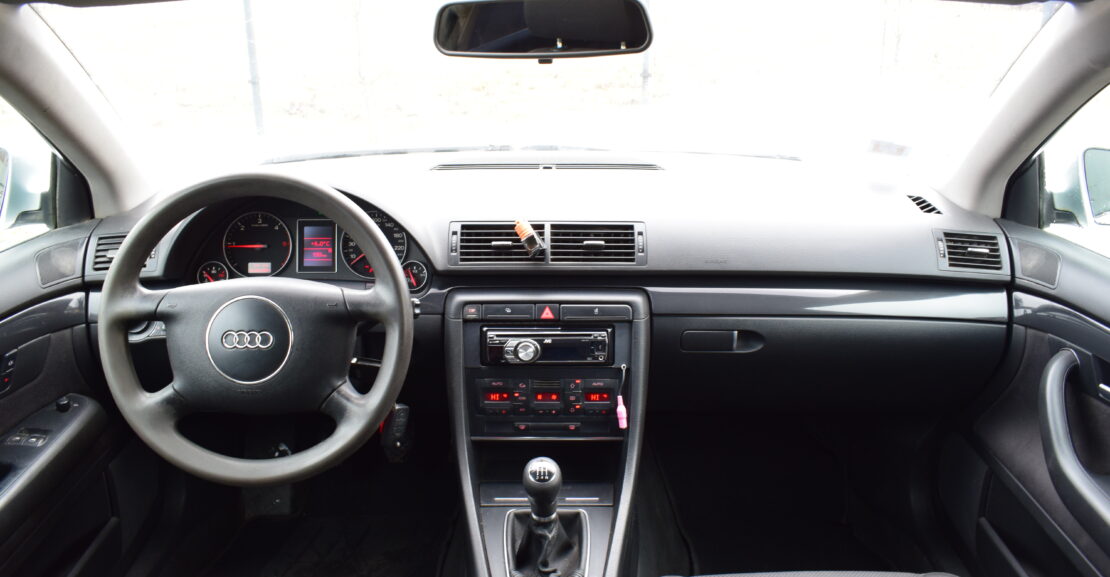 <b>Audi A4 1.9D 2004.G, AR 0% PIRMO IEMAKSU</b>