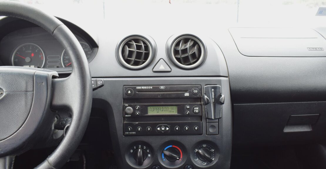 <b>Ford Fiesta 1.4D 50kw 2005.G, AR JAUNU TA</b>