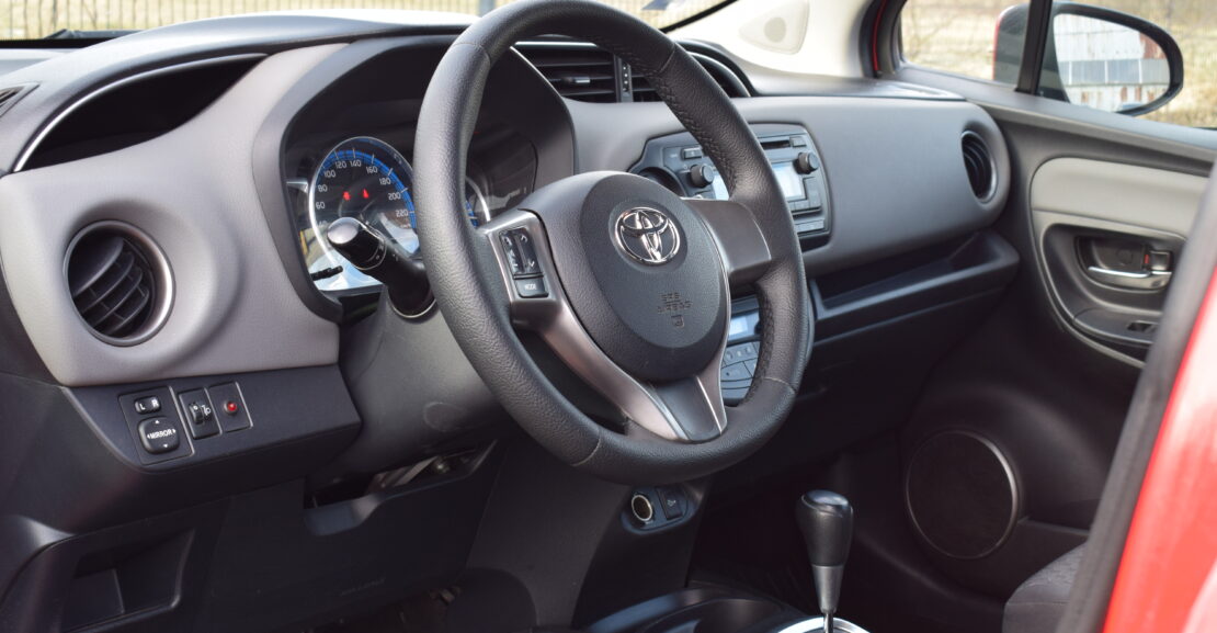 <b>Toyota Yaris 2014.Gada Bez Pirmās iemaksas</b>